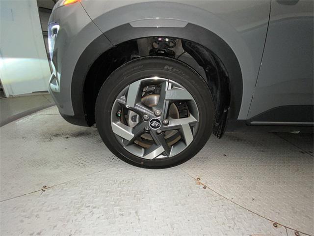used 2022 Hyundai Venue car, priced at $17,990