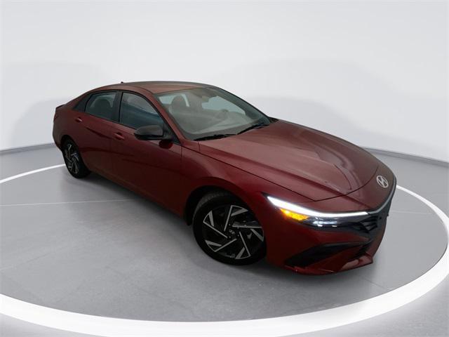 used 2025 Hyundai Elantra car, priced at $21,076