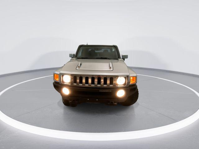 used 2010 Hummer H3T car, priced at $19,491