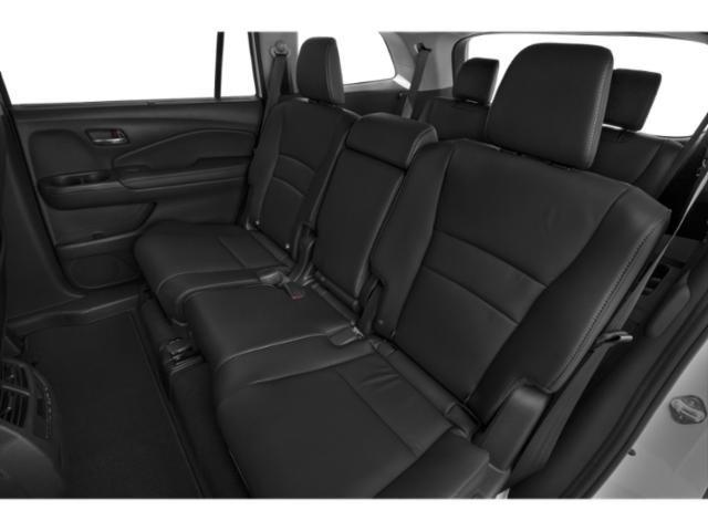 used 2022 Honda Pilot car, priced at $35,650