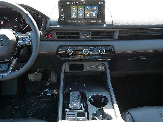 new 2025 Honda Pilot car, priced at $51,194