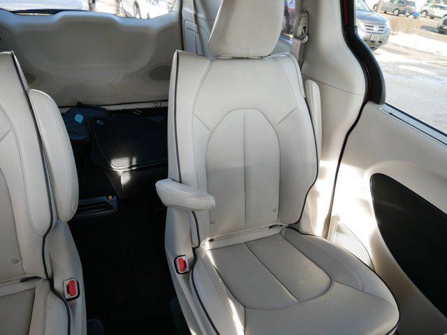 used 2021 Chrysler Pacifica Hybrid car, priced at $28,498