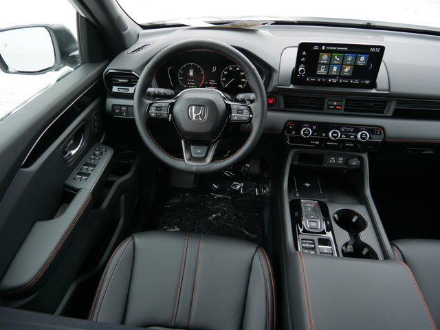 new 2025 Honda Pilot car, priced at $51,649