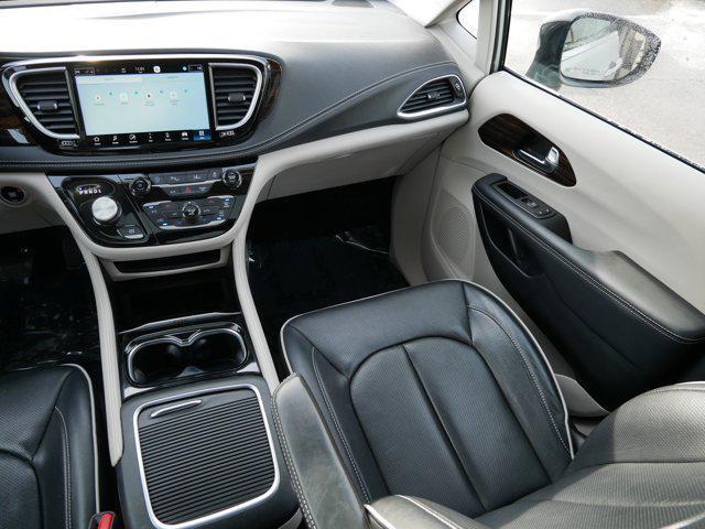 used 2023 Chrysler Pacifica car, priced at $34,898