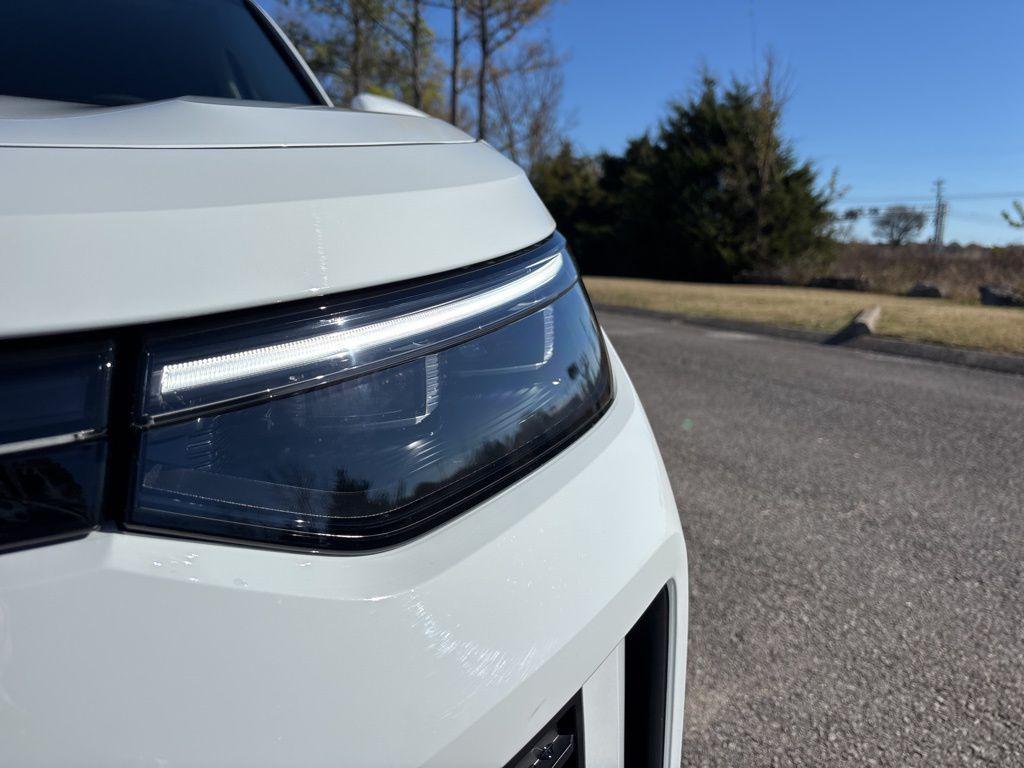 new 2026 Volkswagen Tiguan car, priced at $32,881