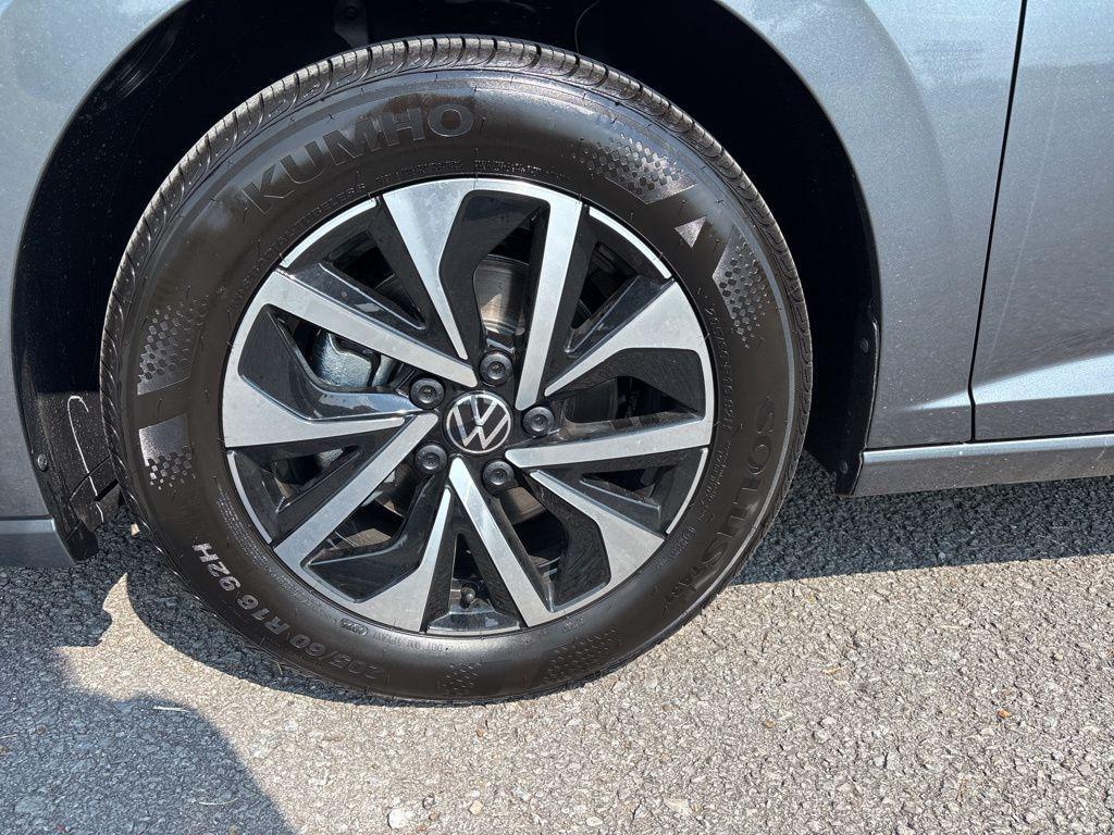 new 2025 Volkswagen Jetta car, priced at $25,083