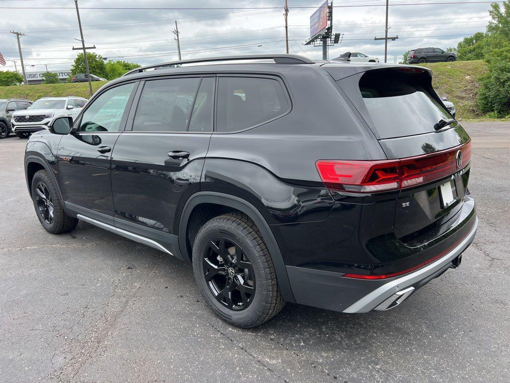 new 2025 Volkswagen Atlas car, priced at $49,646
