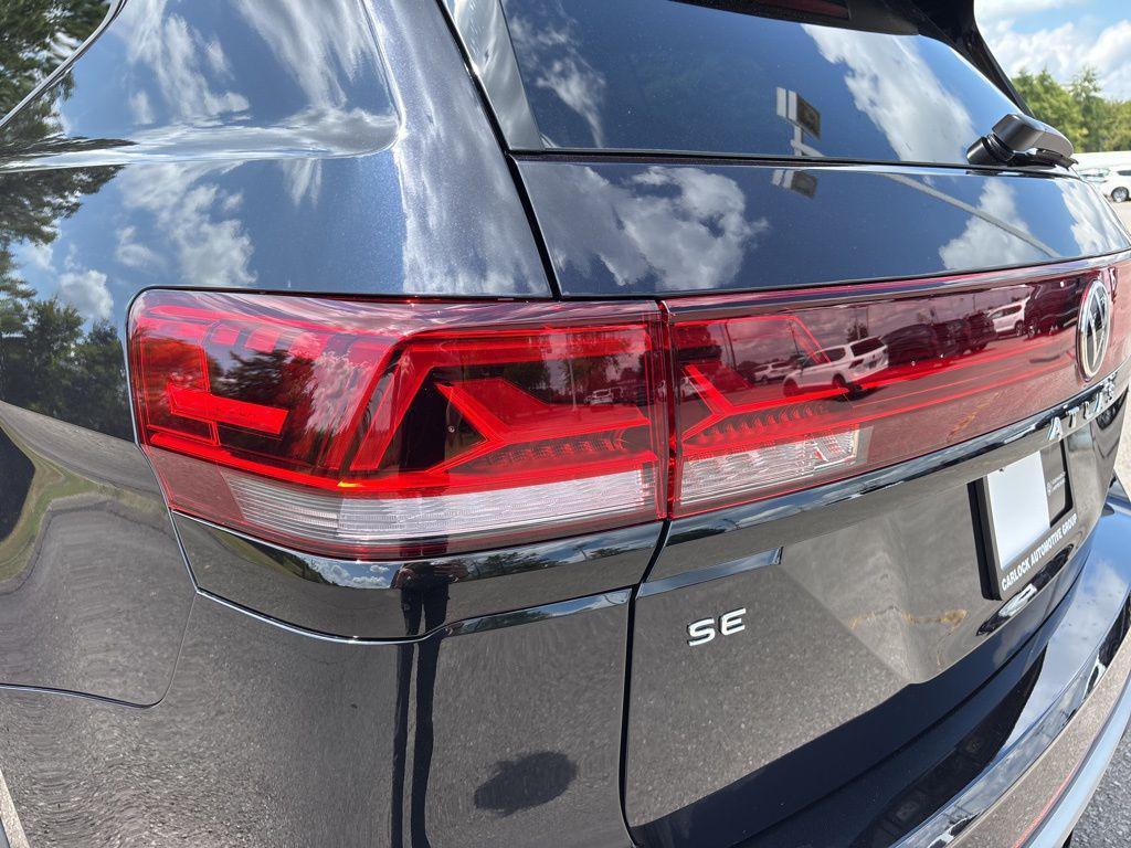 new 2026 Volkswagen Atlas car, priced at $50,682