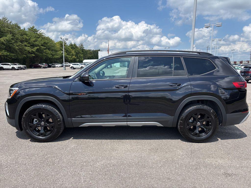 new 2026 Volkswagen Atlas car, priced at $50,682