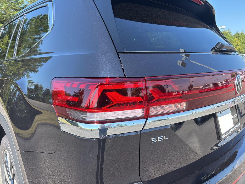 new 2026 Volkswagen Atlas car, priced at $52,242