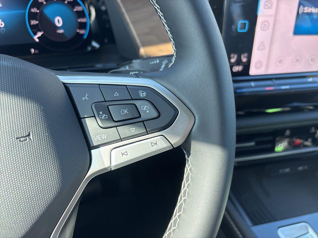 new 2026 Volkswagen Atlas car, priced at $49,348