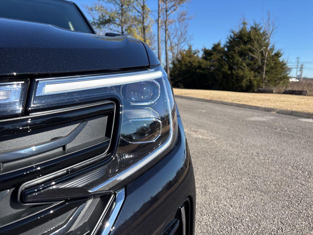 new 2026 Volkswagen Atlas car, priced at $57,303