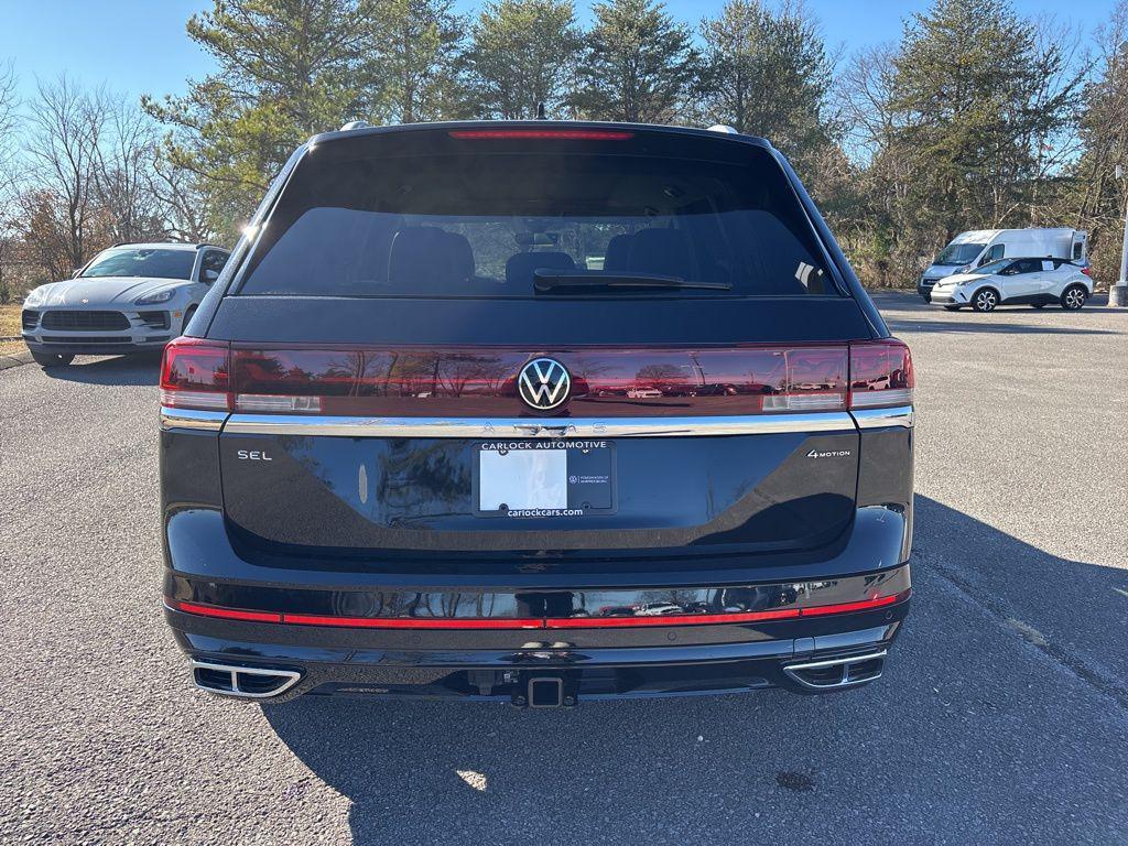 new 2026 Volkswagen Atlas car, priced at $57,303