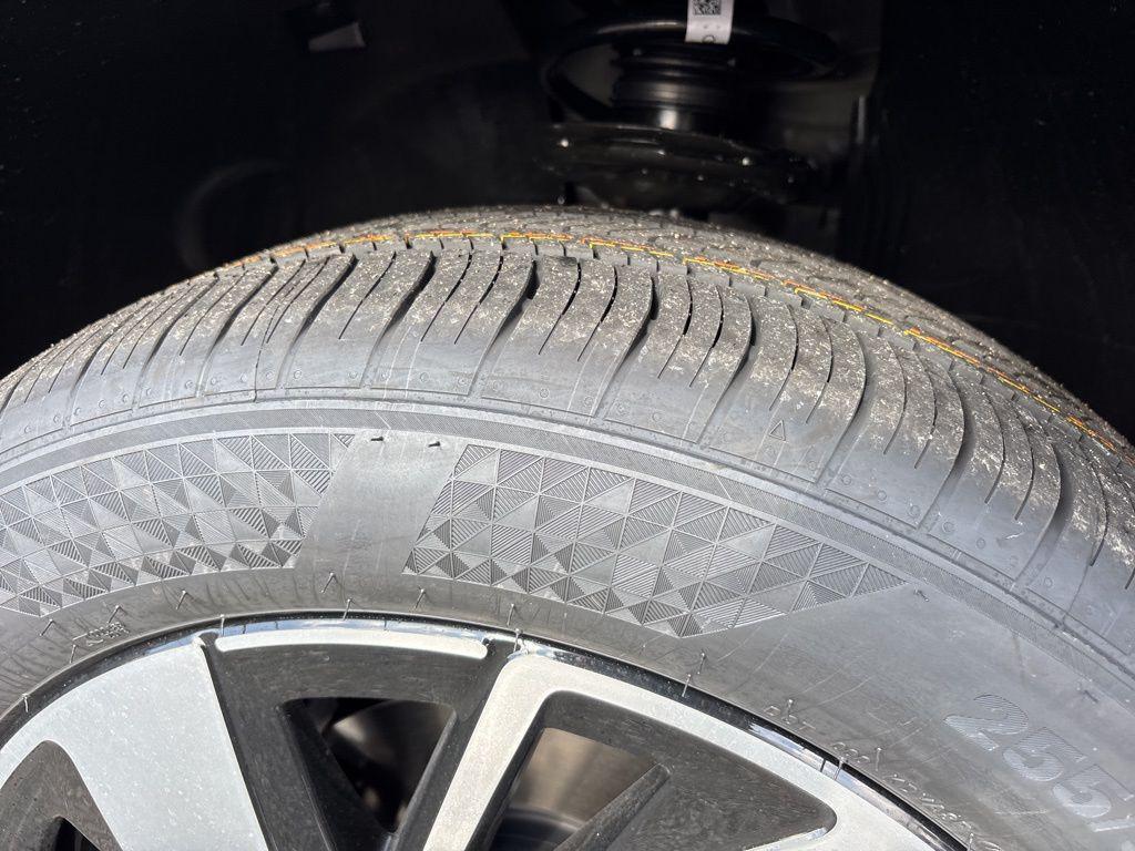 new 2026 Volkswagen Atlas car, priced at $46,843