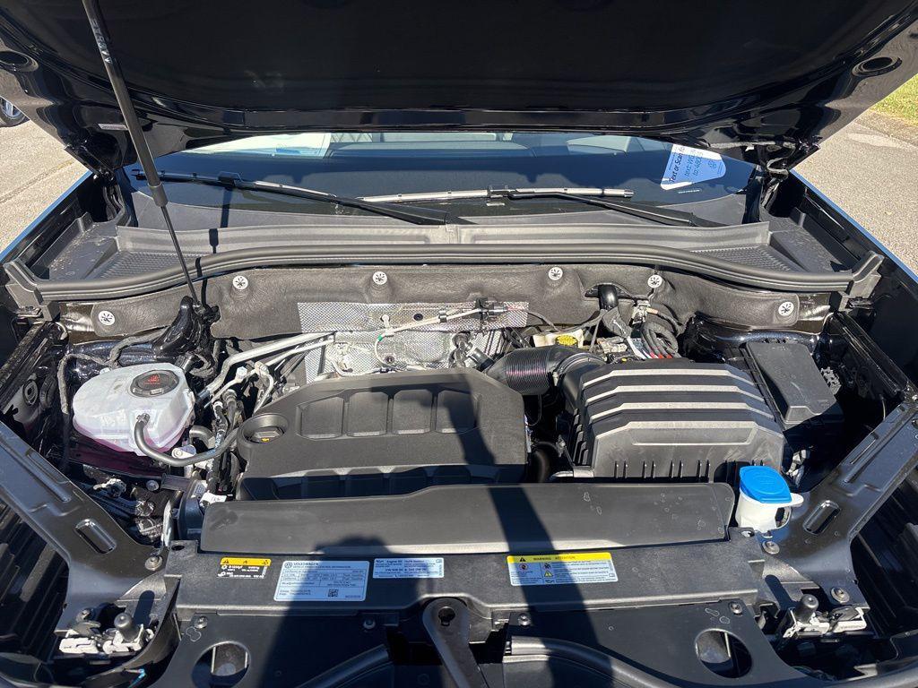 new 2026 Volkswagen Atlas car, priced at $56,889