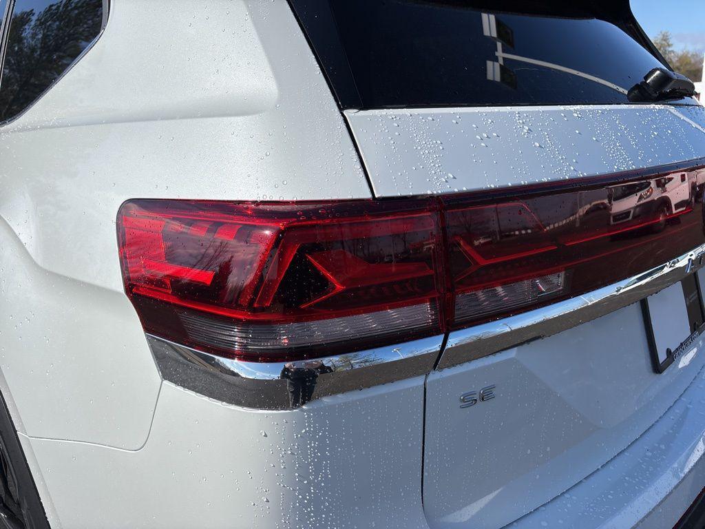 new 2026 Volkswagen Atlas car, priced at $49,093