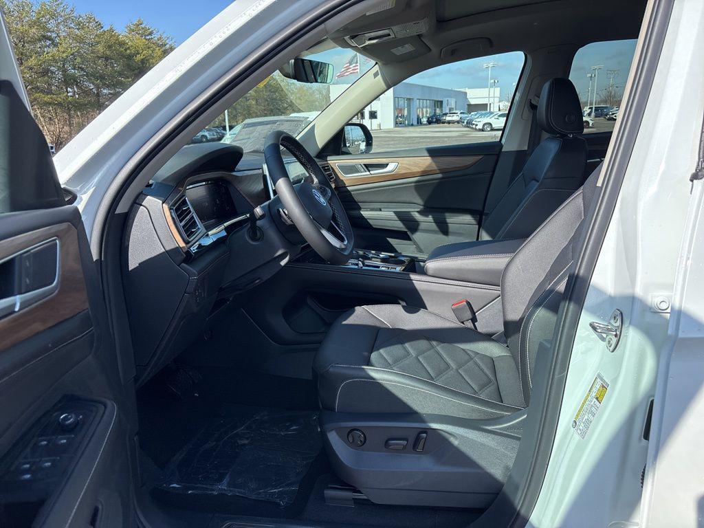 new 2026 Volkswagen Atlas car, priced at $49,093