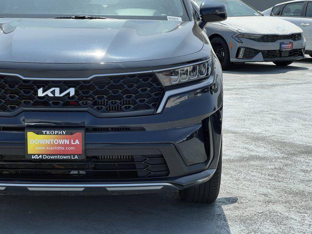 used 2022 Kia Sorento Hybrid car, priced at $19,488