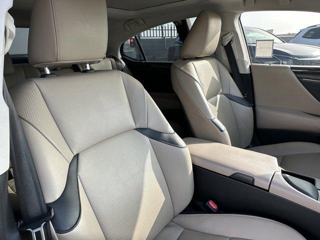 used 2020 Lexus ES 350 car, priced at $24,488