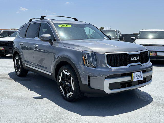 used 2025 Kia Telluride car, priced at $39,488
