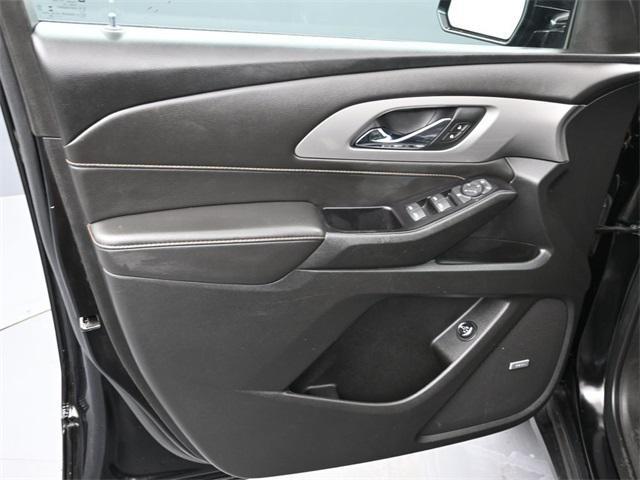 used 2020 Chevrolet Traverse car, priced at $23,974