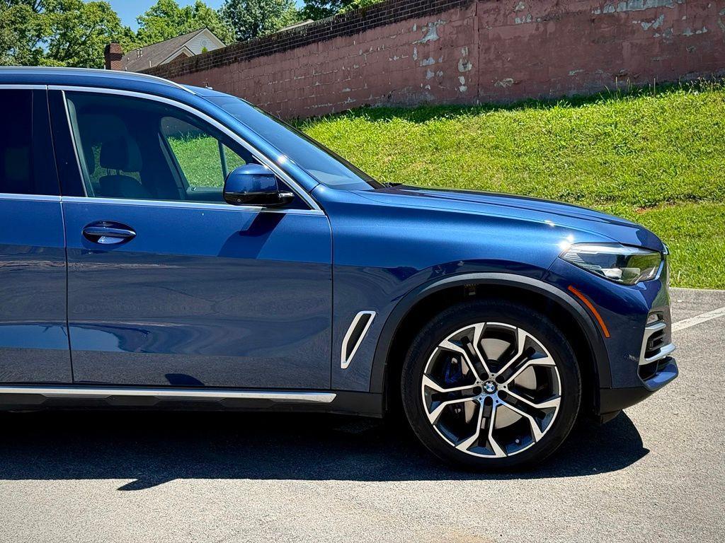 used 2019 BMW X5 car, priced at $27,550
