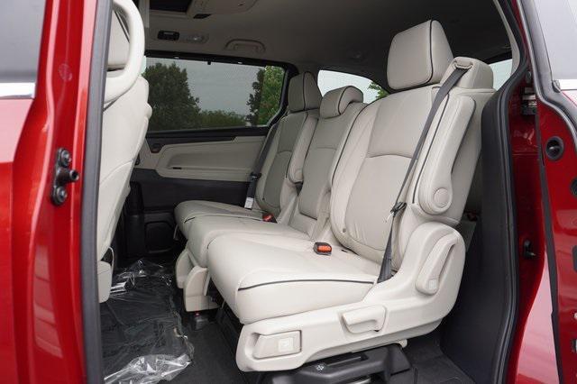 new 2026 Honda Odyssey car, priced at $48,945