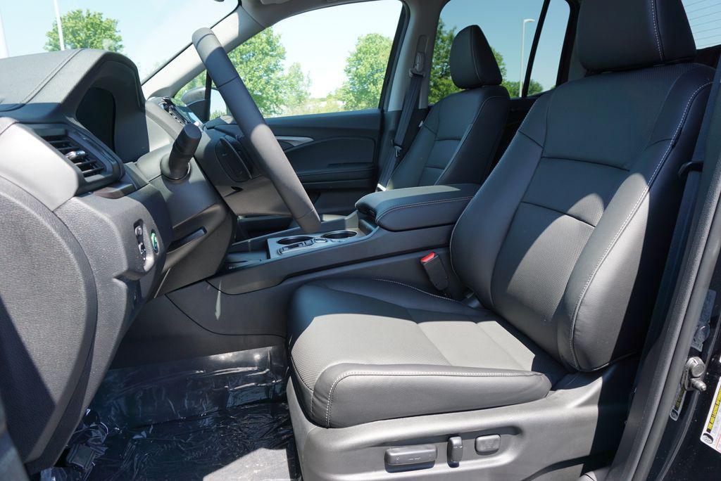 new 2026 Honda Ridgeline car, priced at $42,587