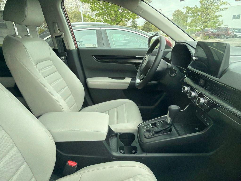 used 2026 Honda CR-V car, priced at $36,990