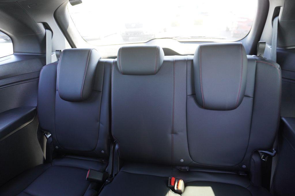used 2025 Honda Odyssey car, priced at $39,500
