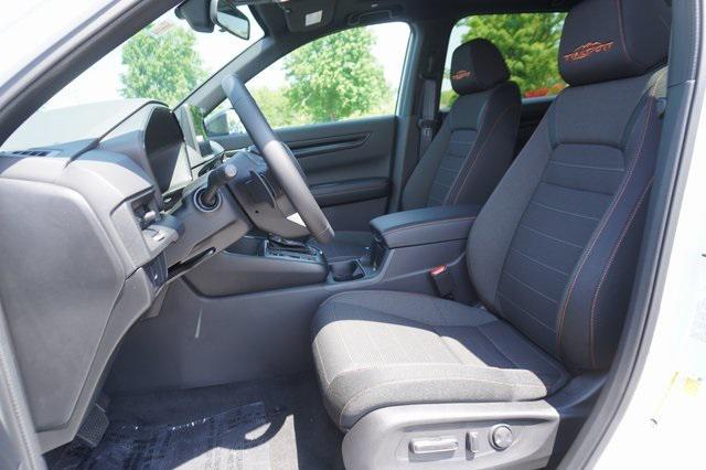 new 2026 Honda CR-V Hybrid car, priced at $39,900