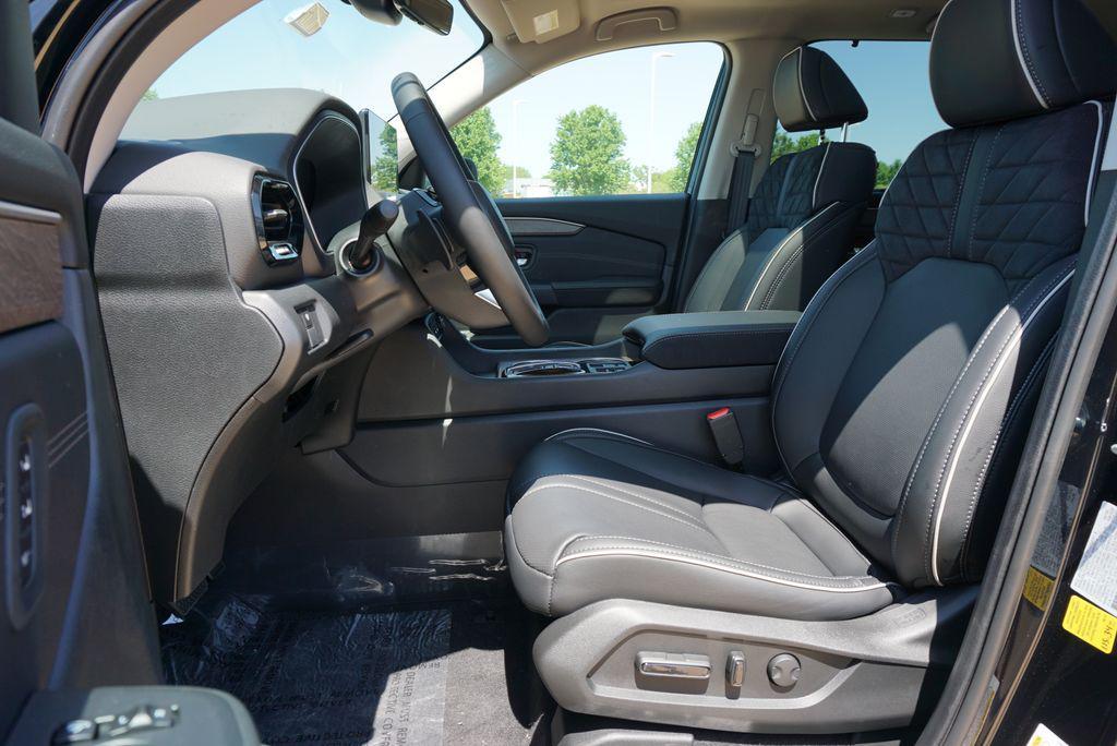 new 2026 Honda Pilot car, priced at $56,180