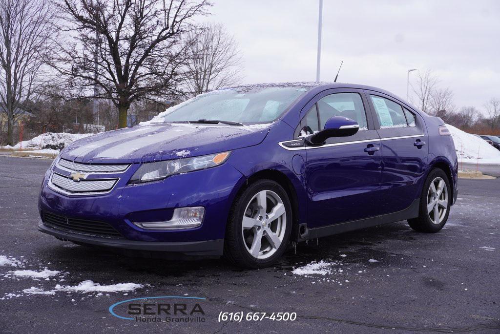 used 2013 Chevrolet Volt car, priced at $5,990
