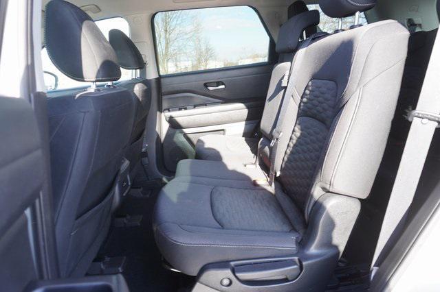 used 2022 Nissan Pathfinder car, priced at $24,990