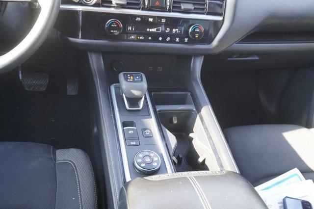 used 2022 Nissan Pathfinder car, priced at $24,990