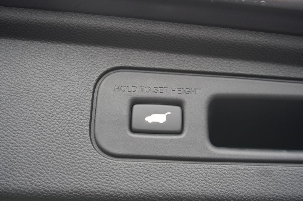 new 2026 Honda Odyssey car, priced at $43,695