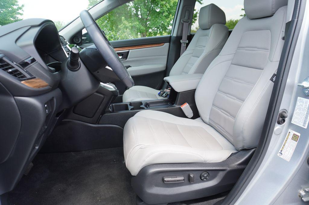 used 2022 Honda CR-V car, priced at $25,990