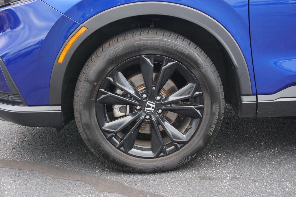 used 2023 Honda CR-V Hybrid car, priced at $28,294