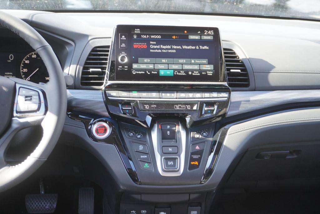 new 2026 Honda Odyssey car, priced at $50,440