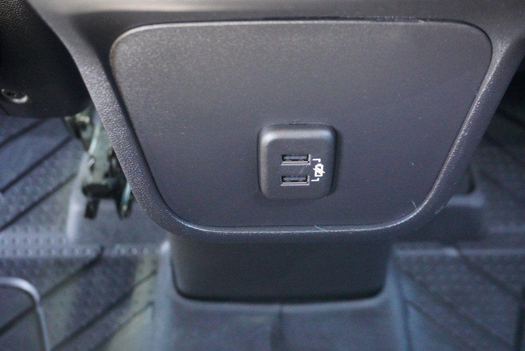 used 2023 Chevrolet Equinox car, priced at $21,999