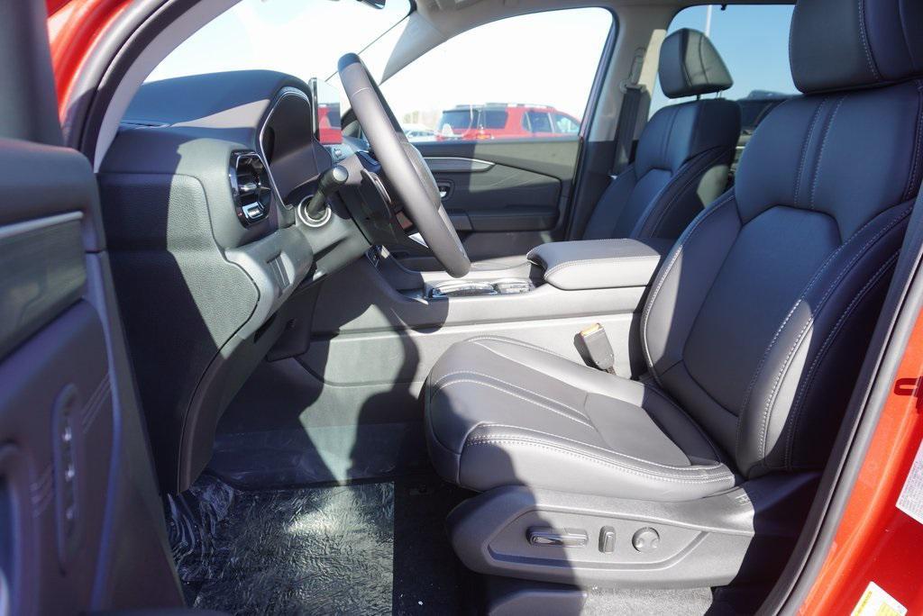 new 2026 Honda Pilot car, priced at $52,295