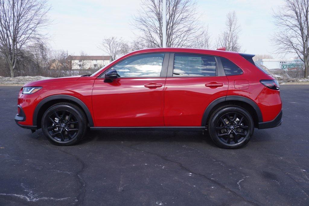 used 2025 Honda HR-V car, priced at $27,600