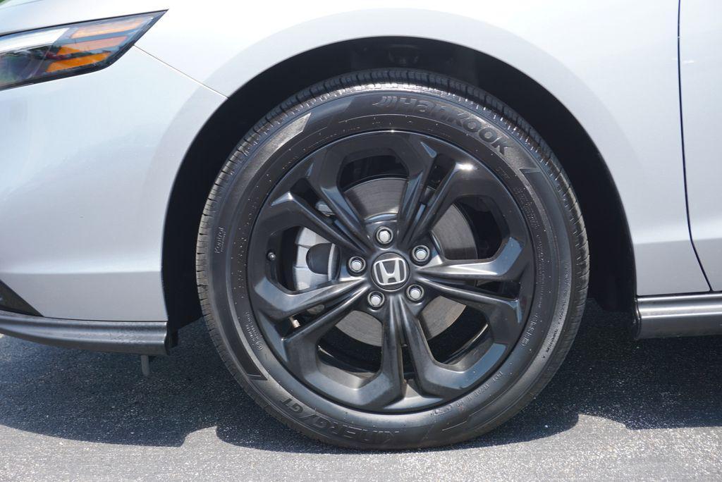 used 2025 Honda Accord car, priced at $28,990
