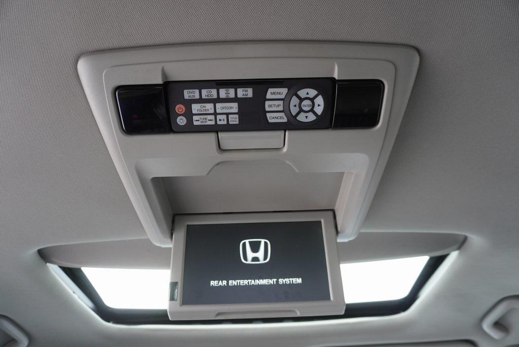 used 2016 Honda Odyssey car, priced at $14,990