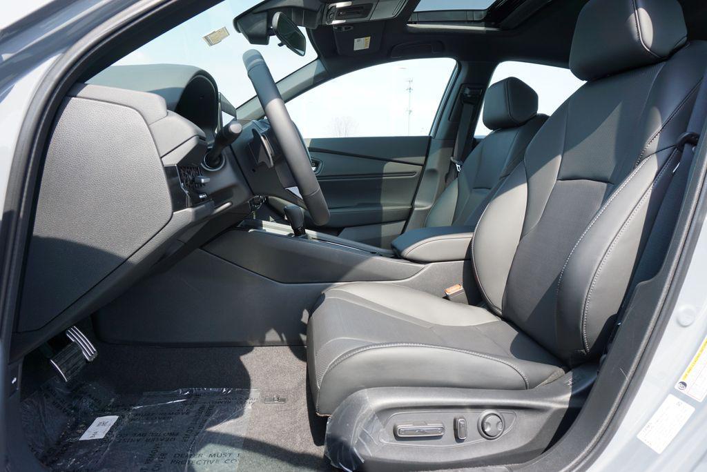 new 2026 Honda Accord Hybrid car, priced at $36,395