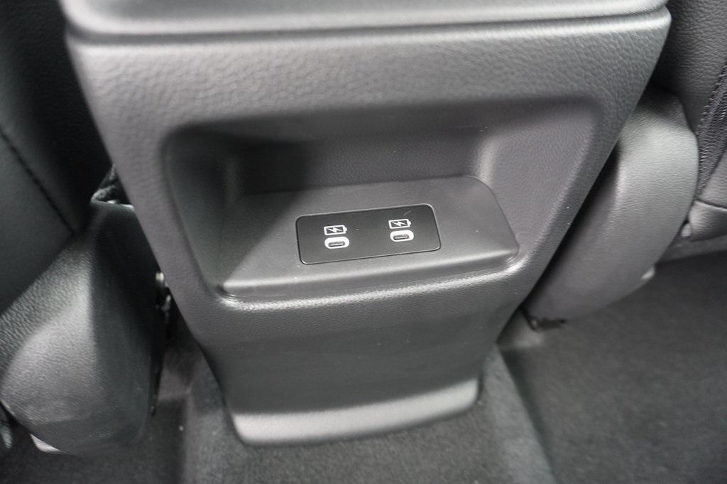 new 2026 Honda CR-V Hybrid car, priced at $40,175