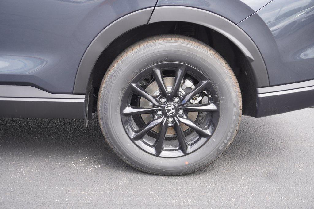 new 2026 Honda CR-V Hybrid car, priced at $40,175