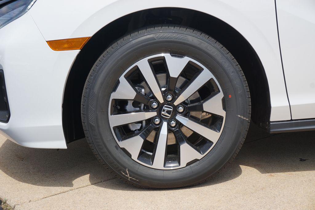 new 2026 Honda Odyssey car, priced at $42,664