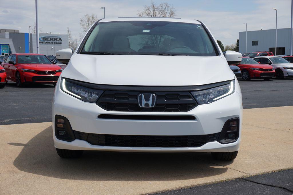 new 2026 Honda Odyssey car, priced at $42,664