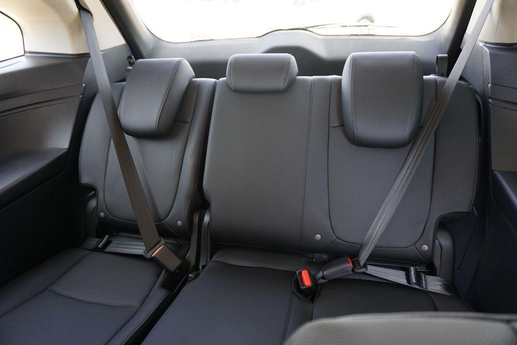 new 2026 Honda Odyssey car, priced at $42,664